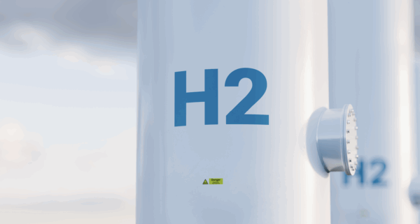 Clean hydrogen ramp-up lacks momentum; production covers just 0.3% of global demand (BNEF)